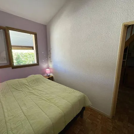 Pavillon 2 Pièces + Mezzanine, 5 Couchages, Proche Plage, Terrasse, Parking, Animaux Admis - Fr-1-106-93 * Saint-Cyprien (Pyrenees-Orientales)