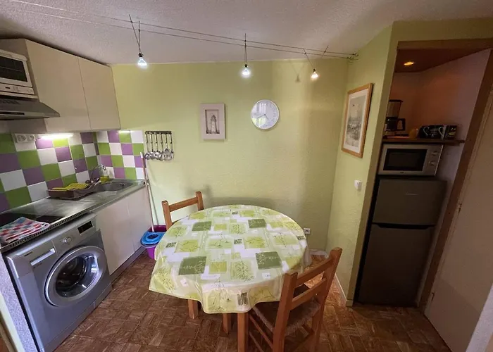 Pavillon 2 Pieces + Mezzanine, 5 Couchages, Proche Plage, Terrasse, Parking, Animaux Admis - Fr-1-106-93